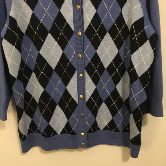 100% Merino Wool Blue Classic Argyle Button Down Cardigan - Picture 7 of 16